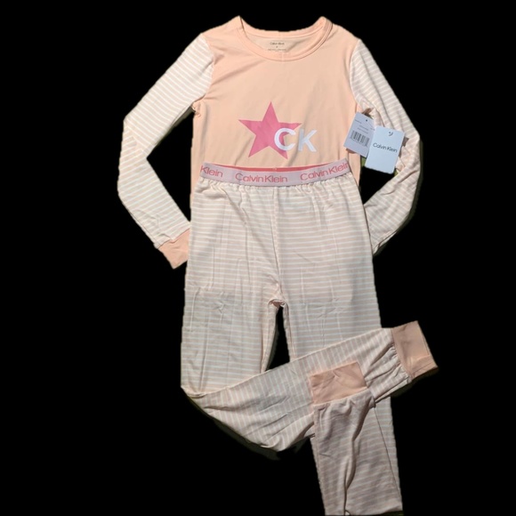 NWT  Calvin Klein Girls 2 piece Pajamas set size 8 - Picture 10 of 10
